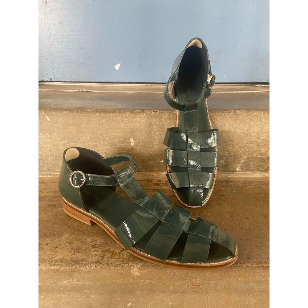 Pilcro for Anthropologie green patent fisherman style sandals- size 40